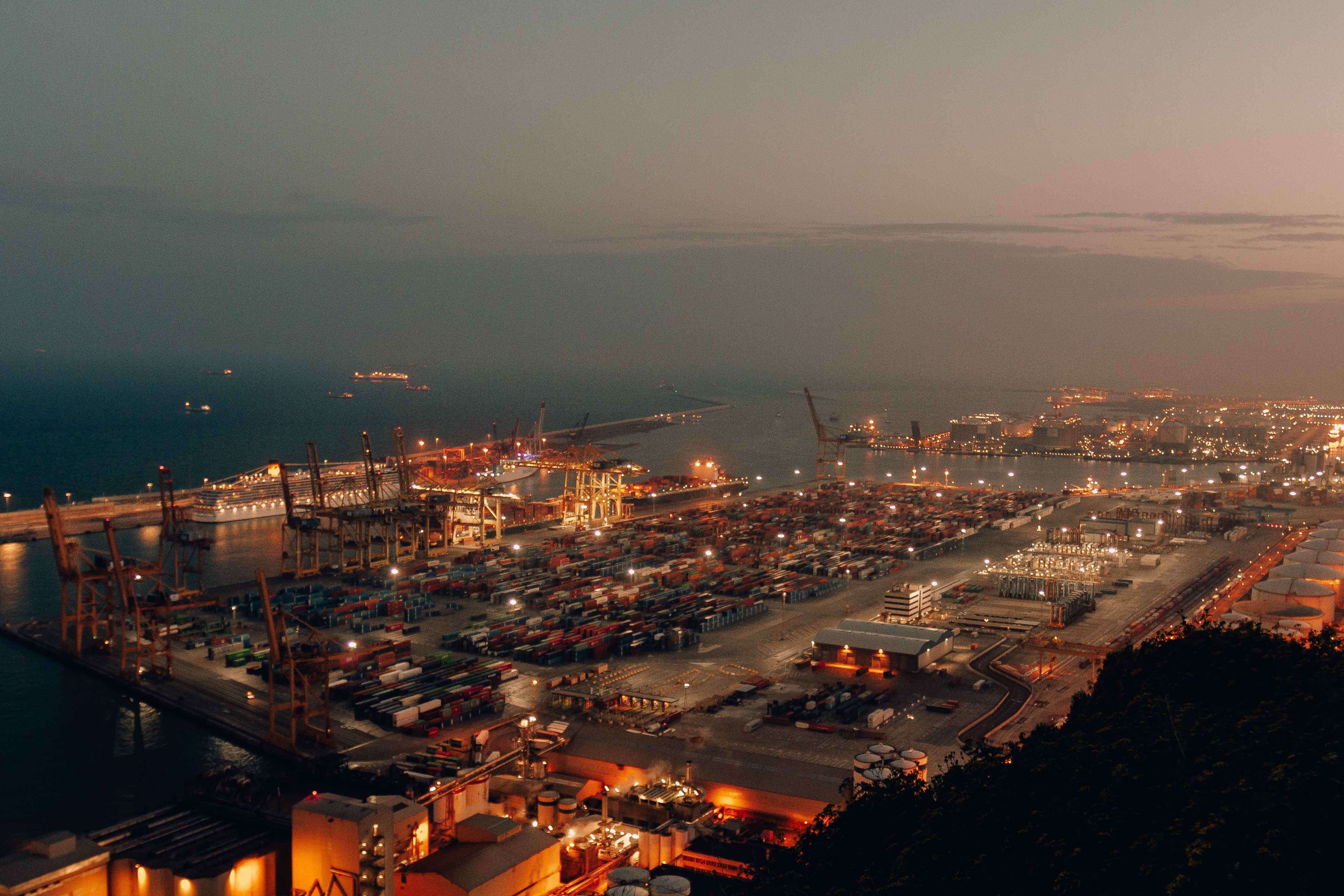 Export & Trade